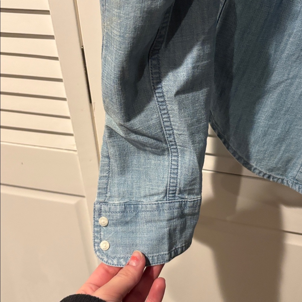 American Eagle Outfitters Denim Shirt Jacket - Picture 3 of 4